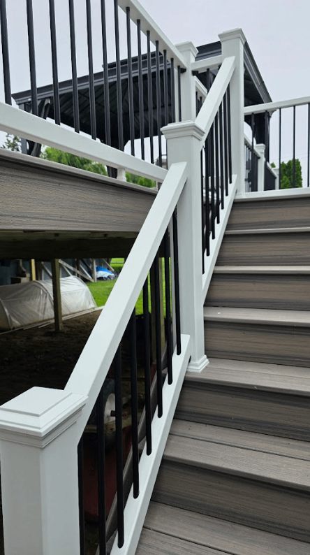 Custom Deck Designs